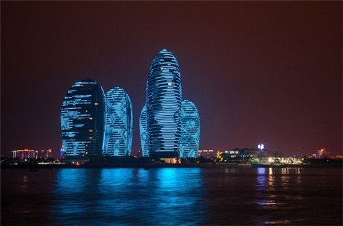 玖字设计餐饮招牌怎么写，玖字设计餐饮招牌怎么写好看